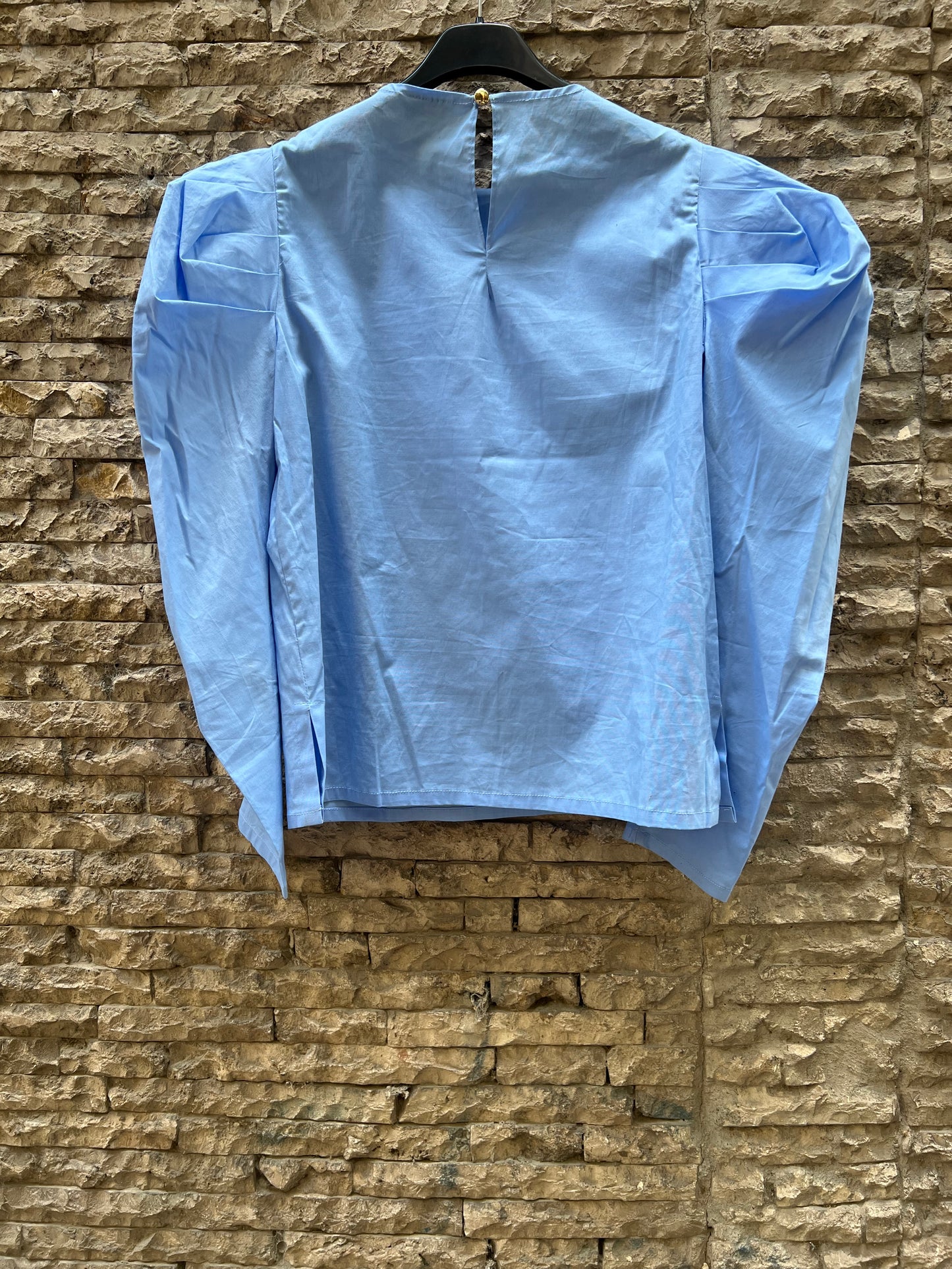 COOSY. Blouse with front detail Ts