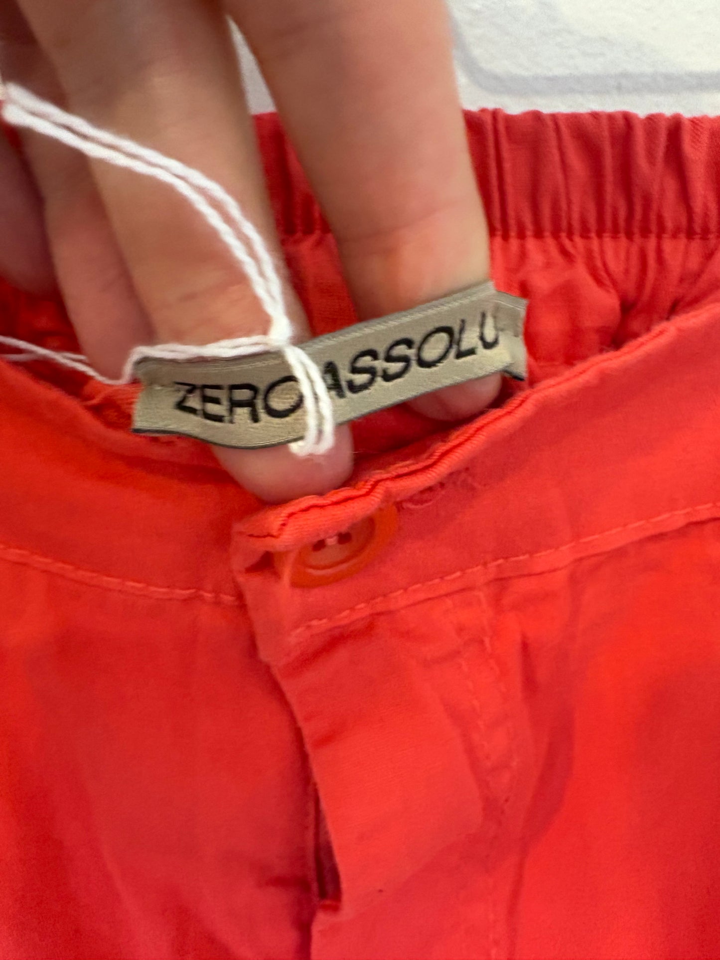 ZEROASSOLUTO. Pantalón pinzas rojo. T S