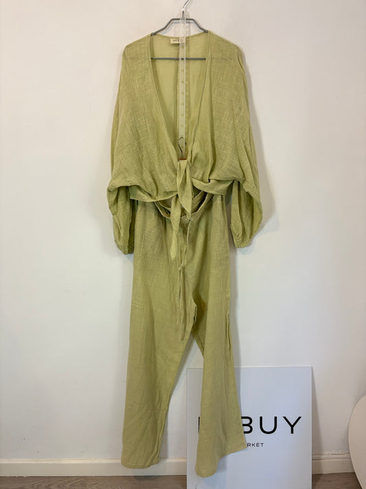 STUDIO TIA. Total look de algodón