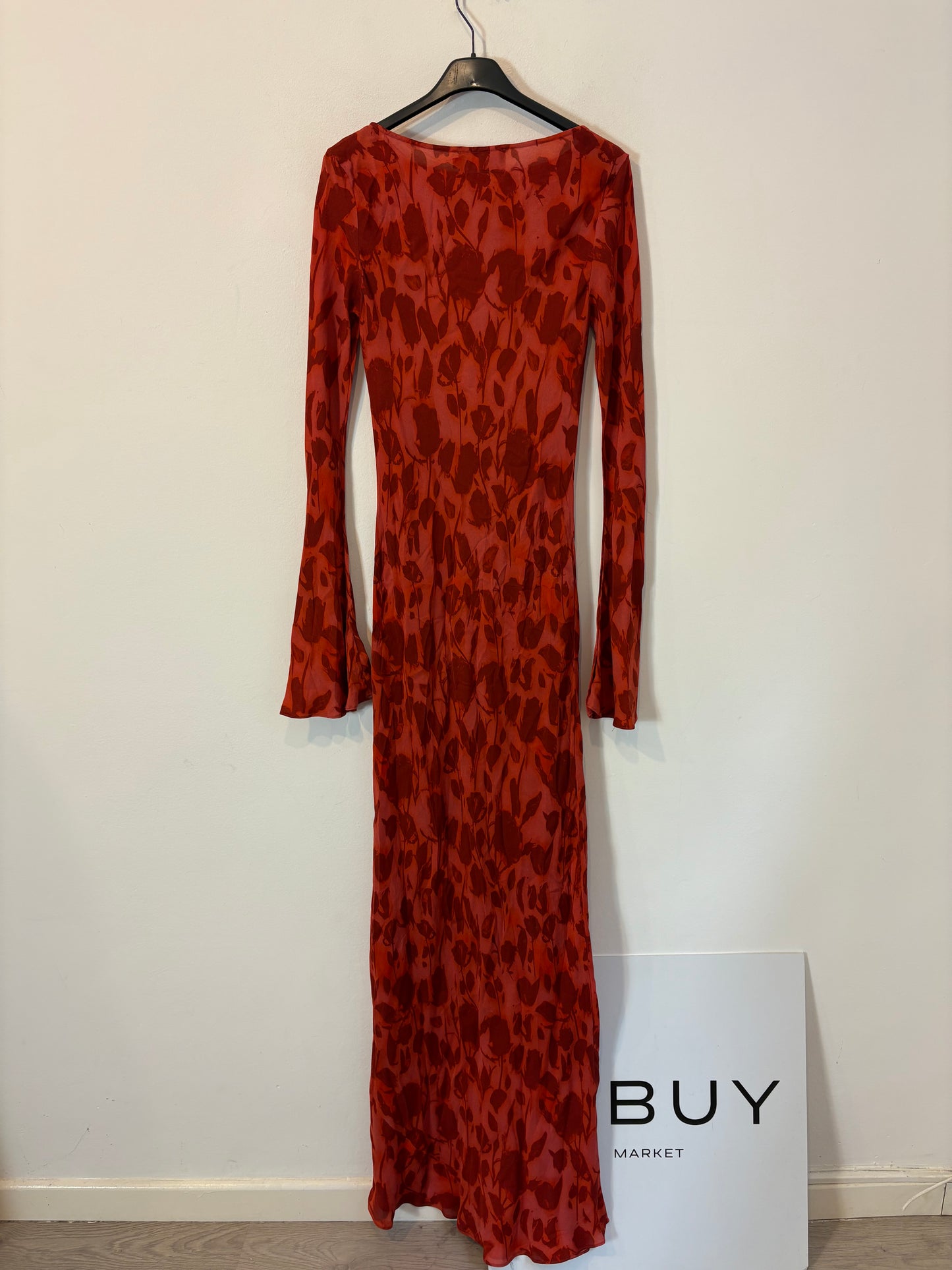 RÉALISATION. Vestido largo seda modelo THE GIA. T S