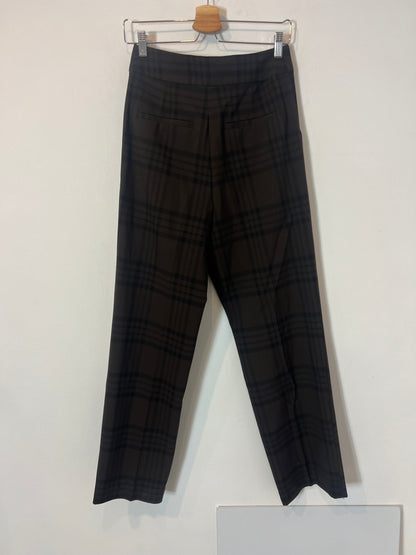 ZARA. Pantalón pinzas cuadros. T XS