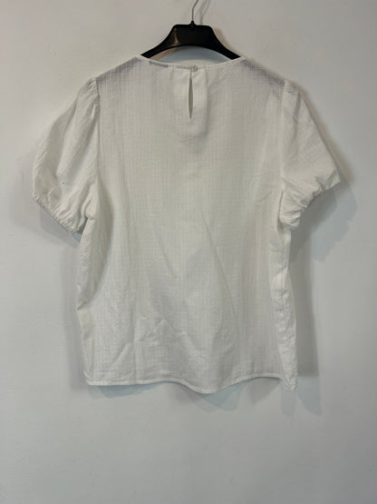 OTRAS. Blusa blanca bordada manga corta T.u(S)