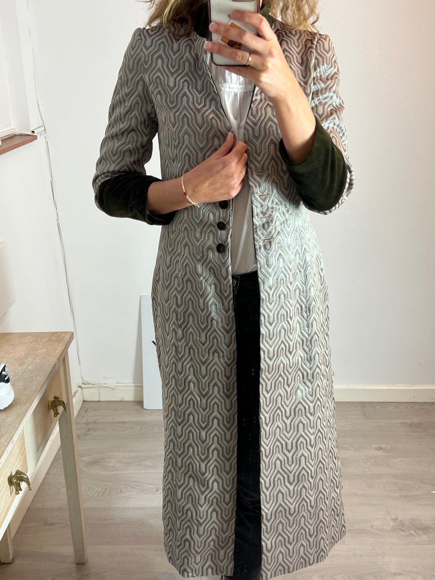 VELVART. Abrigo estampado textura