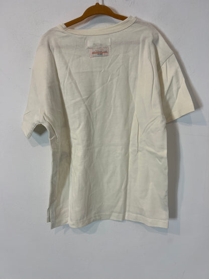 ZARA. Camiseta color crudo bolsillo. T 6 años