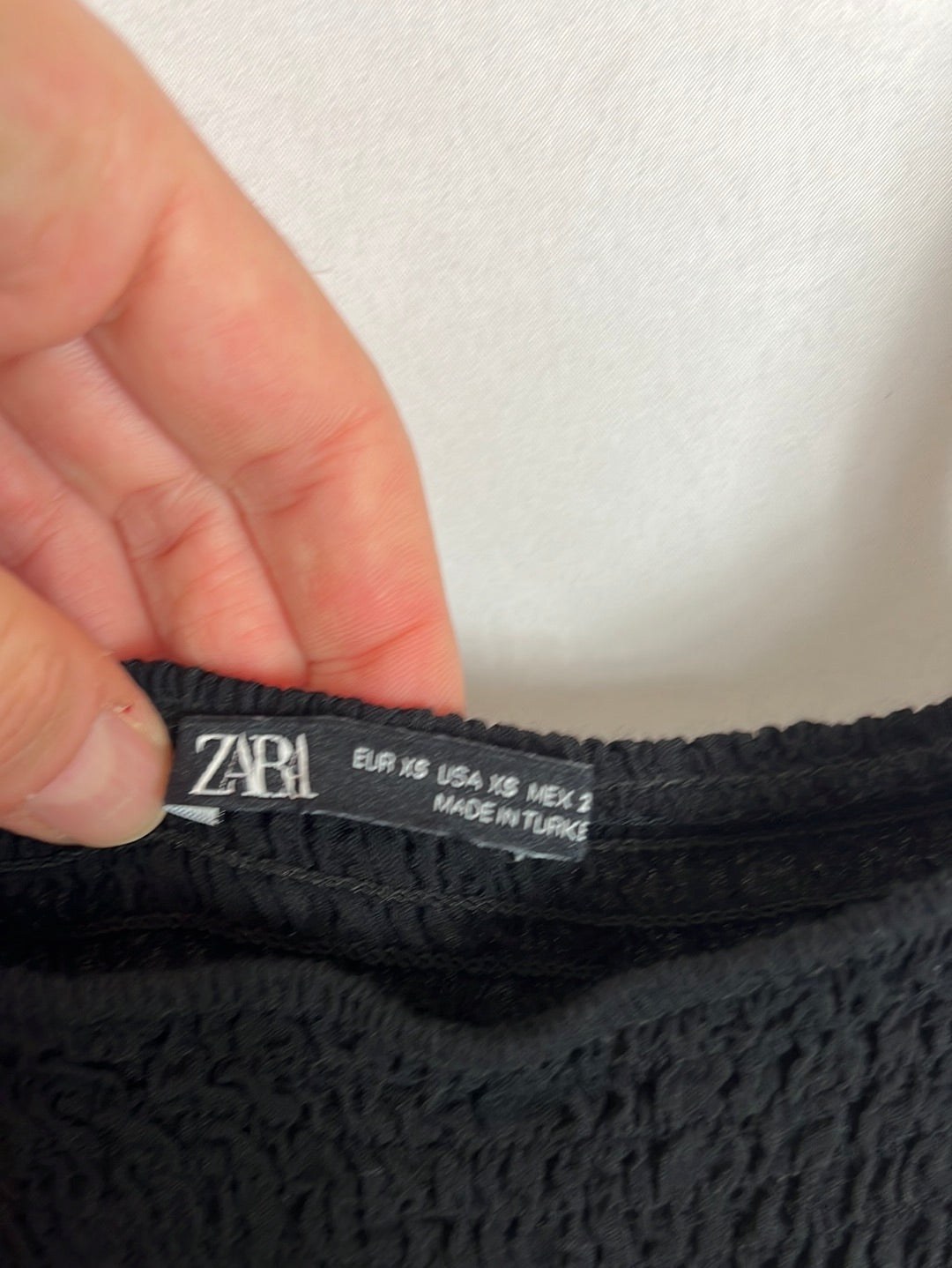 ZARA. Vestido negro midi tirante lazada T.xs