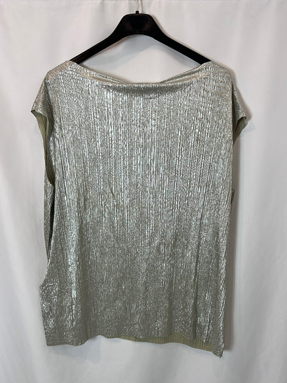 PEDRO DEL HIERRO. Silver textured top. Size XL