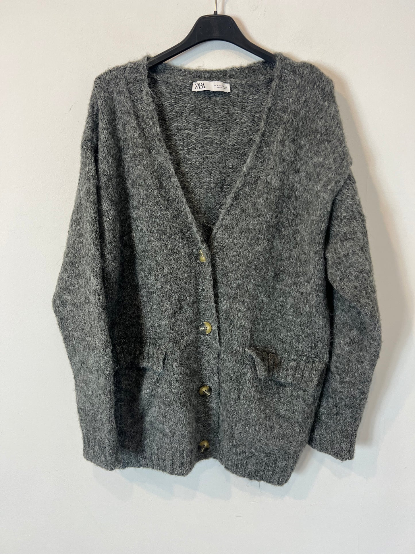 ZARA. Heather gray cardigan with pockets. TM