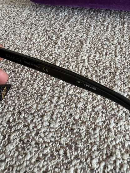 GUCCI. Gafas de sol negras