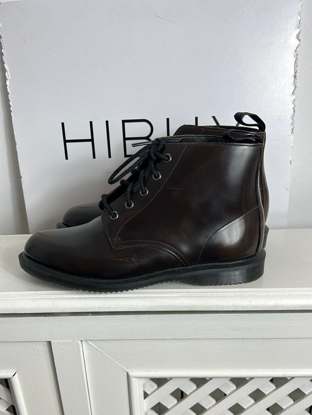 DR. MARTENS. Botines piel marrones . T 40