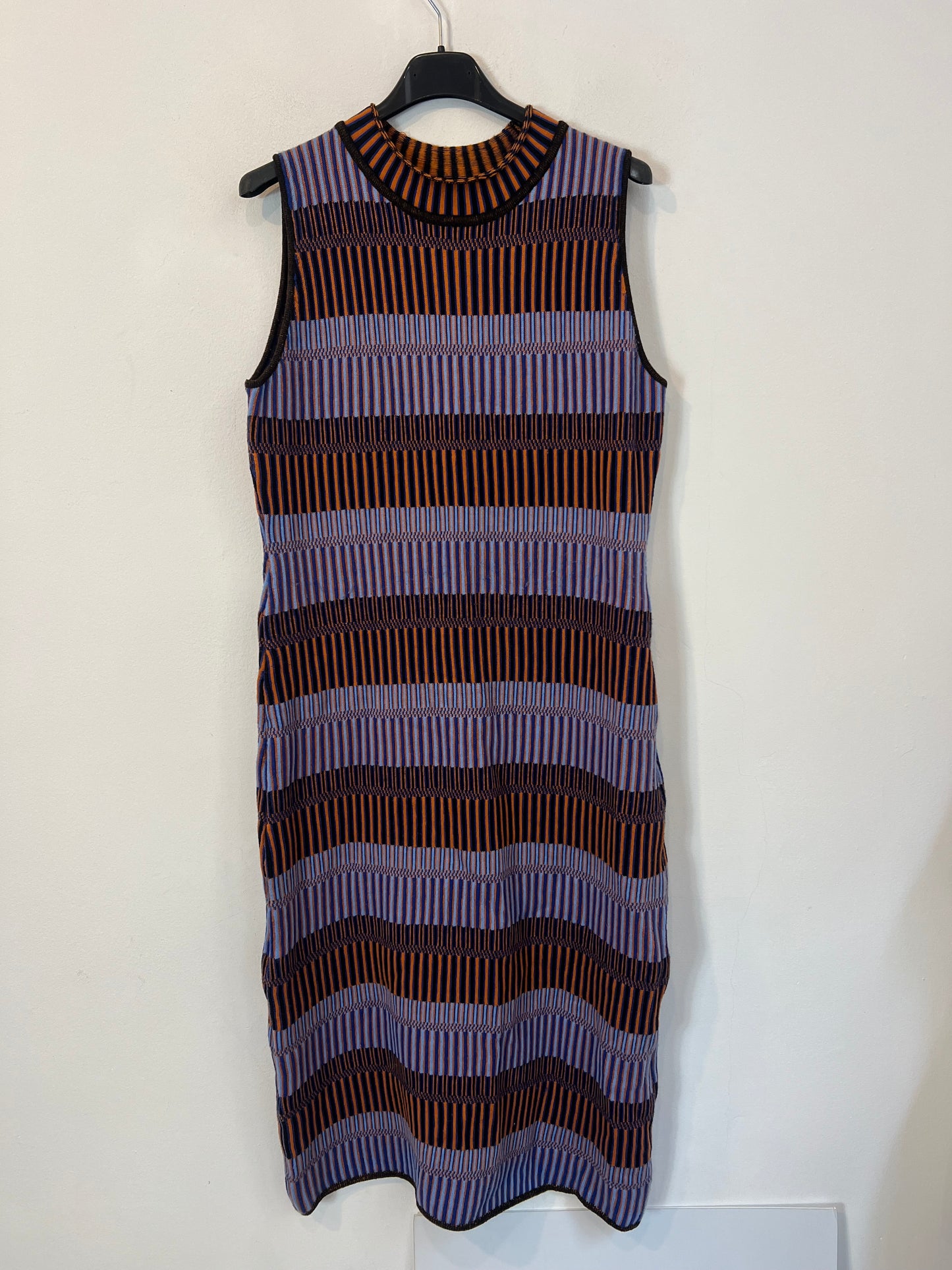 OTRAS. vestido midi estampado missoni
