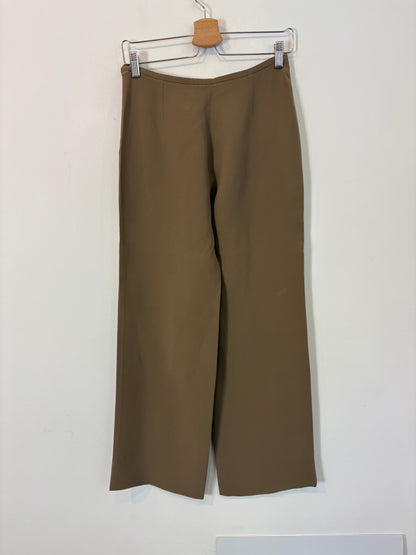 ARMANI COLLEZIONI. Khaki flowy pants. T 40