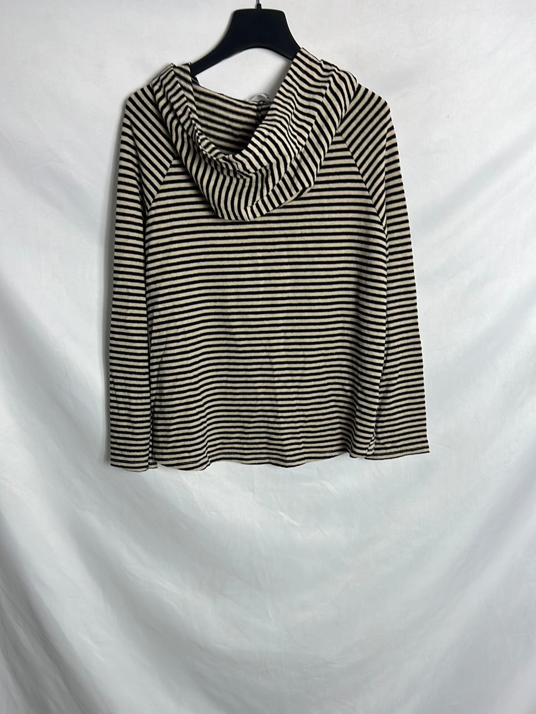 ALGO BONITO. Chaqueta punto rayas. T S/M