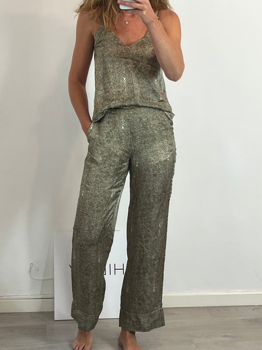 FORTE FORTE. Total printed fluid look. T 0(S)