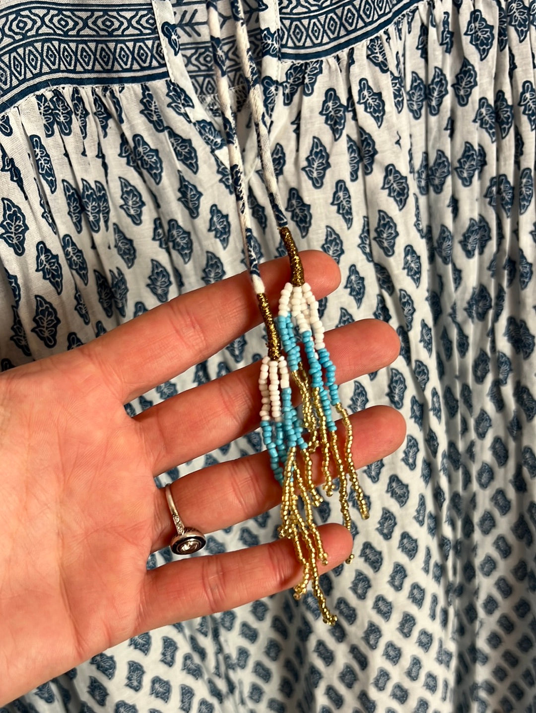 ZARA. Vestido largo estampado azules. T S