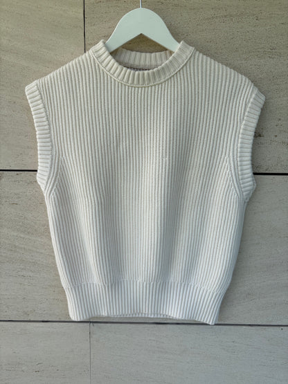 MASSIMO DUTTI. Top punto beige claro. T M