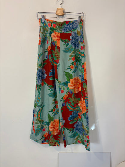 LUNA LLENA. pantalón fluido flores