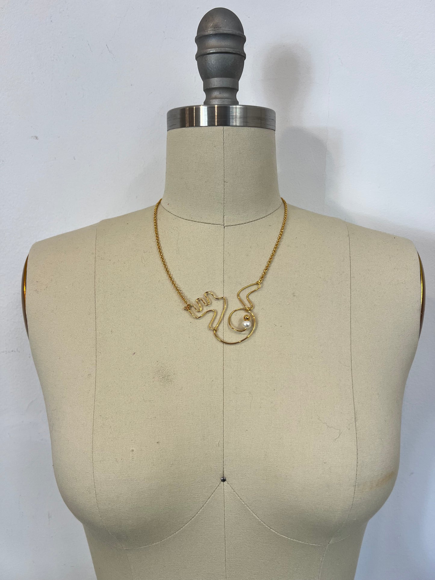 MARNI. Colgante paloma picasso