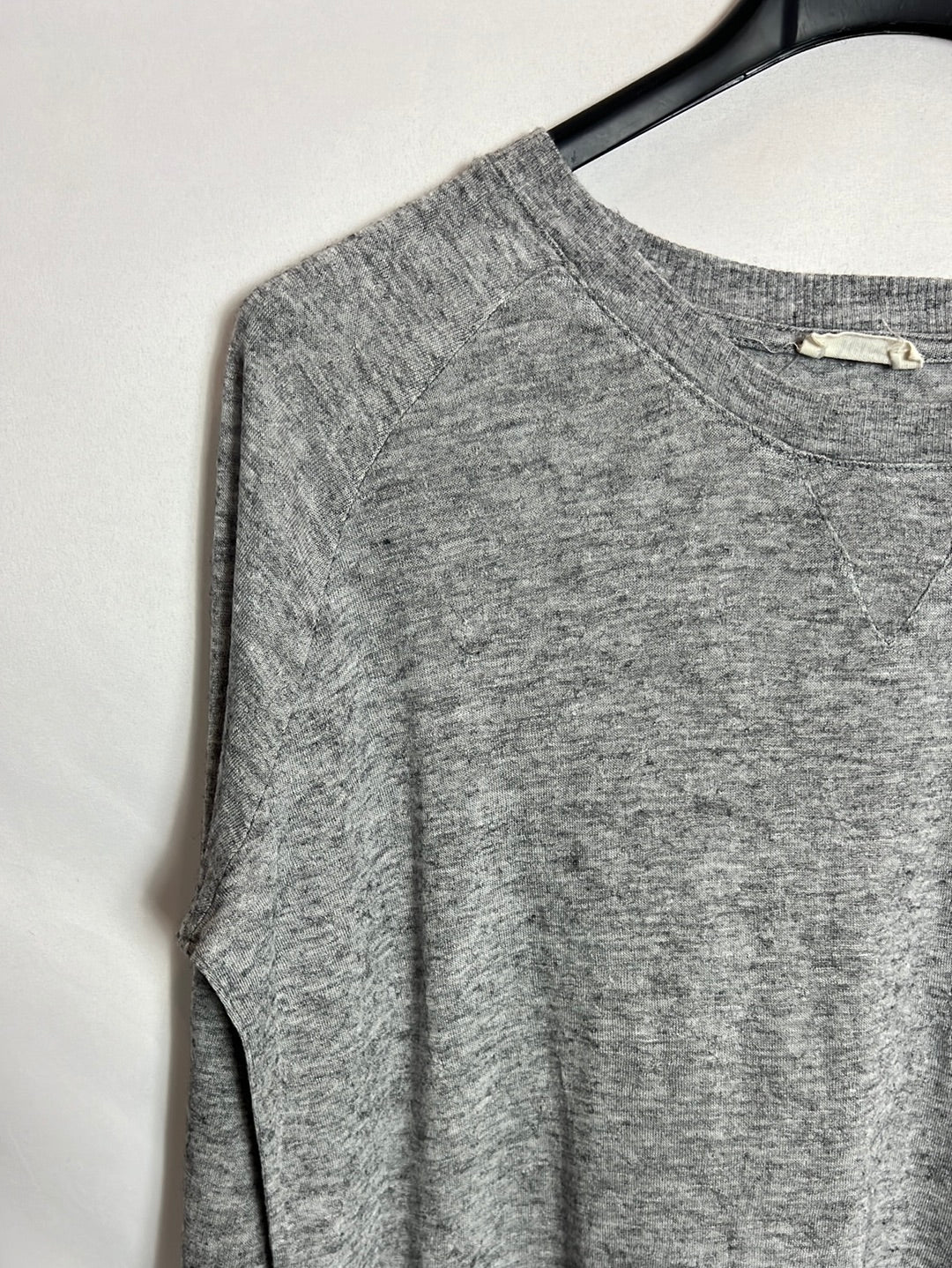 YERSE. Asymmetrical gray sweater. TS
