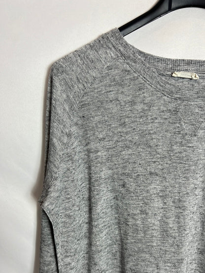 YERSE. Asymmetrical gray sweater. TS