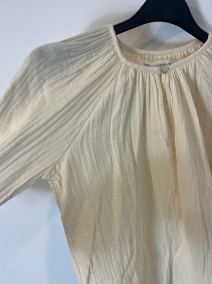 ZARA. Beige vest and blouse set. Size 13-14 years (XS)