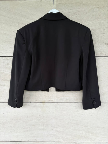 ZARA. Chaqueta cropped raso