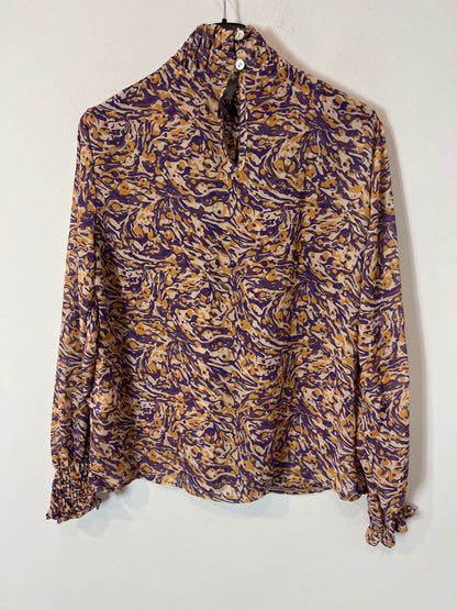 MUSCARI. Beige printed Ts blouse