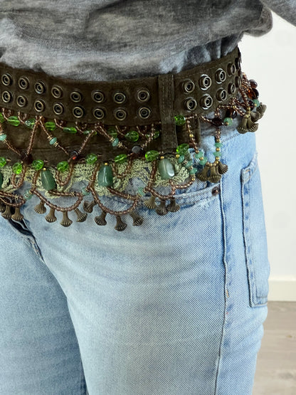 OTRAS. Cinturón piel abalorio