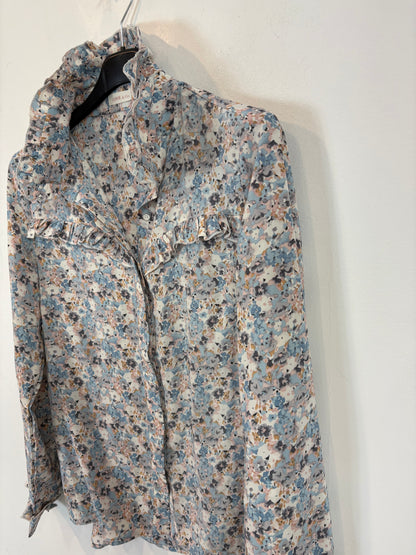 LOVIE & Co. Blusa fluida estamapda