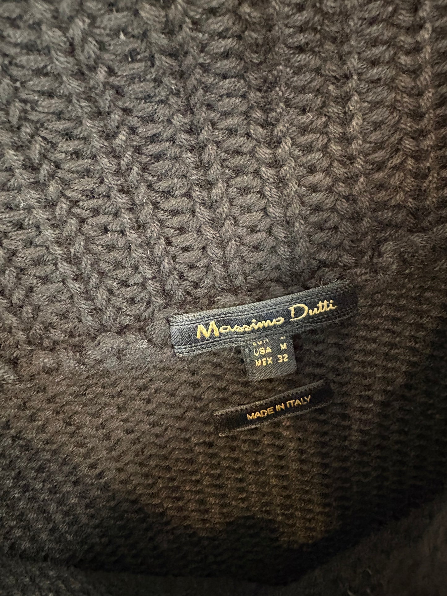 ZARA. Mustard textured back top. TS