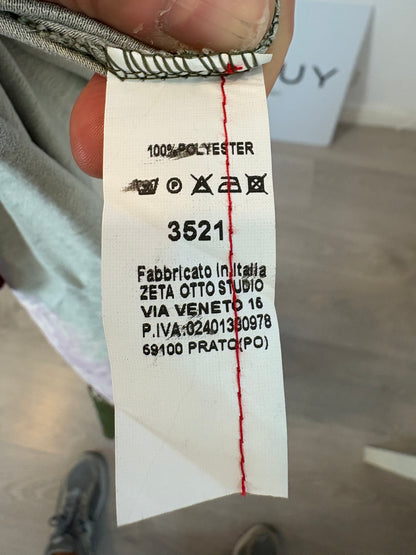 OTRAS. Vestido largo verde estampado. T M