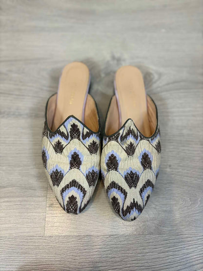 SVETI STEFAN. Mules en piel jacquard. T 39