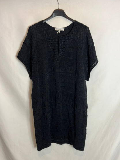 IRO. Black textured dress. Size 40