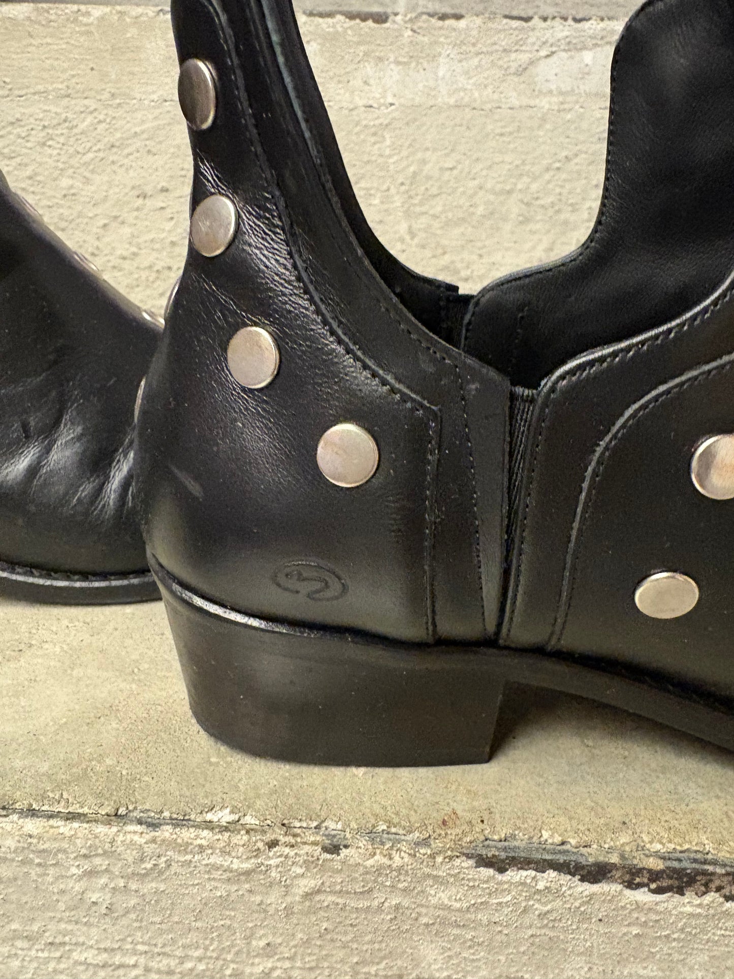 MICUIR. Punky boots en negro. T39