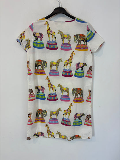 DOLORES PROMESAS. Vestido corto estampado