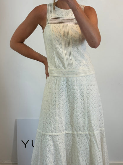 BDBA. Vestido midi blanco troquelado. T.38