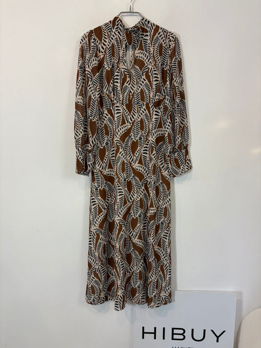 ZUA. Vestido midi estampado geometrico