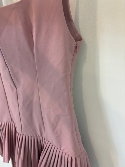 ZARA. Vestido corto malva tablas. T S