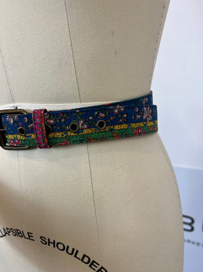 PHILOSOPHY OF LORENZO SERAFINI. Leather belt lined with printed fabric. Size 44 (M)