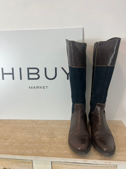 ALPE. Botas doble textura. T 40