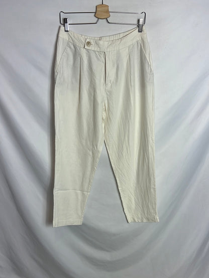 ESE O ESE. Pantalón fluido color crudo. T 38