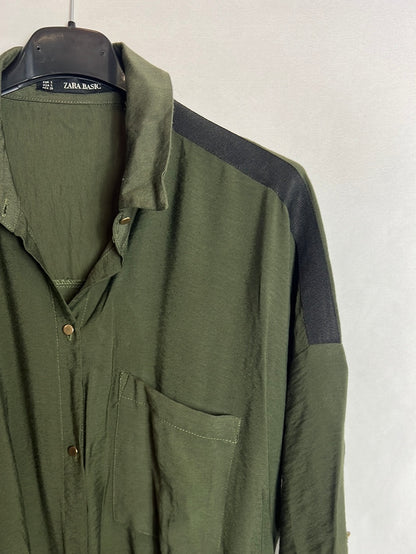 ZARA. Mono verde corto . T S