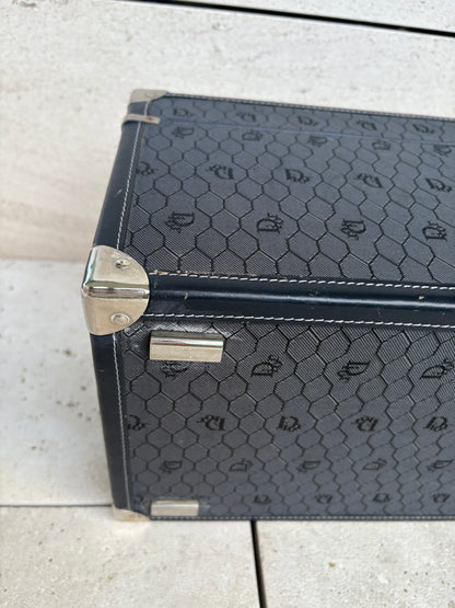 DIOR. Neceser de viaje