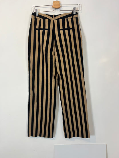 ZARA. Pantalón rayas con algodón