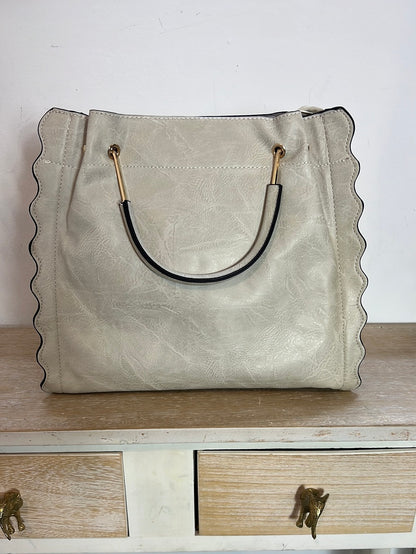 TABATHA. Bolso shopper beige