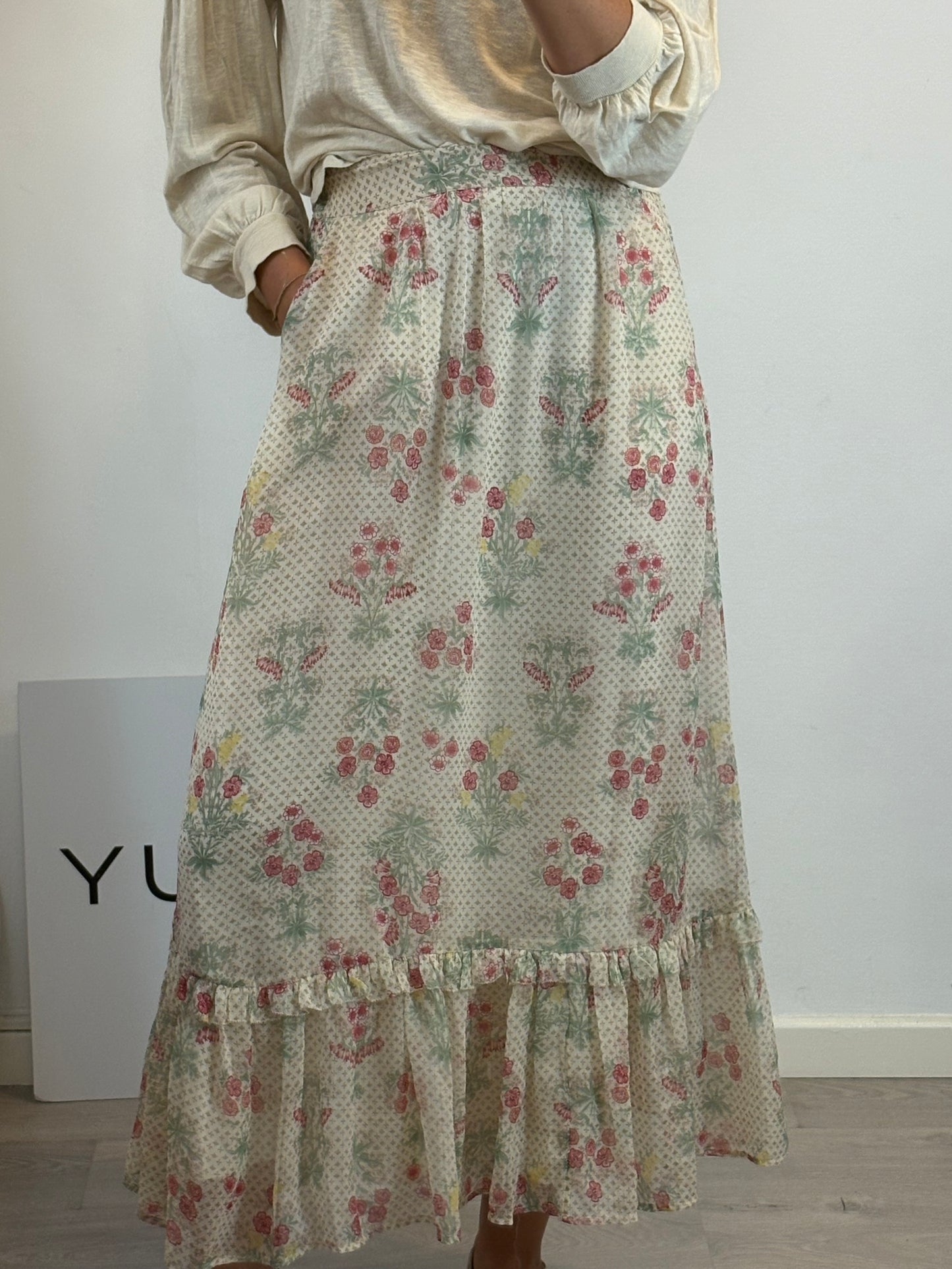INTROPIA. Printed midi skirt T.xs