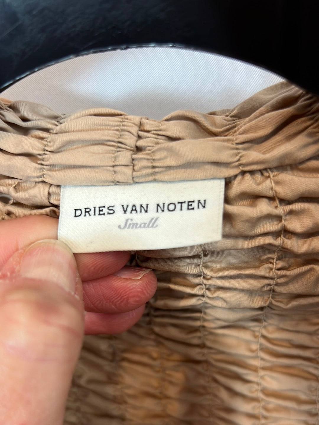 DRIES VAN NOTEN. Beige gathered jacket. TS