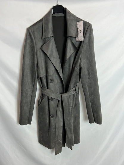 OTRAS. Chaqueta efecto piel gris. T U( (S/M)