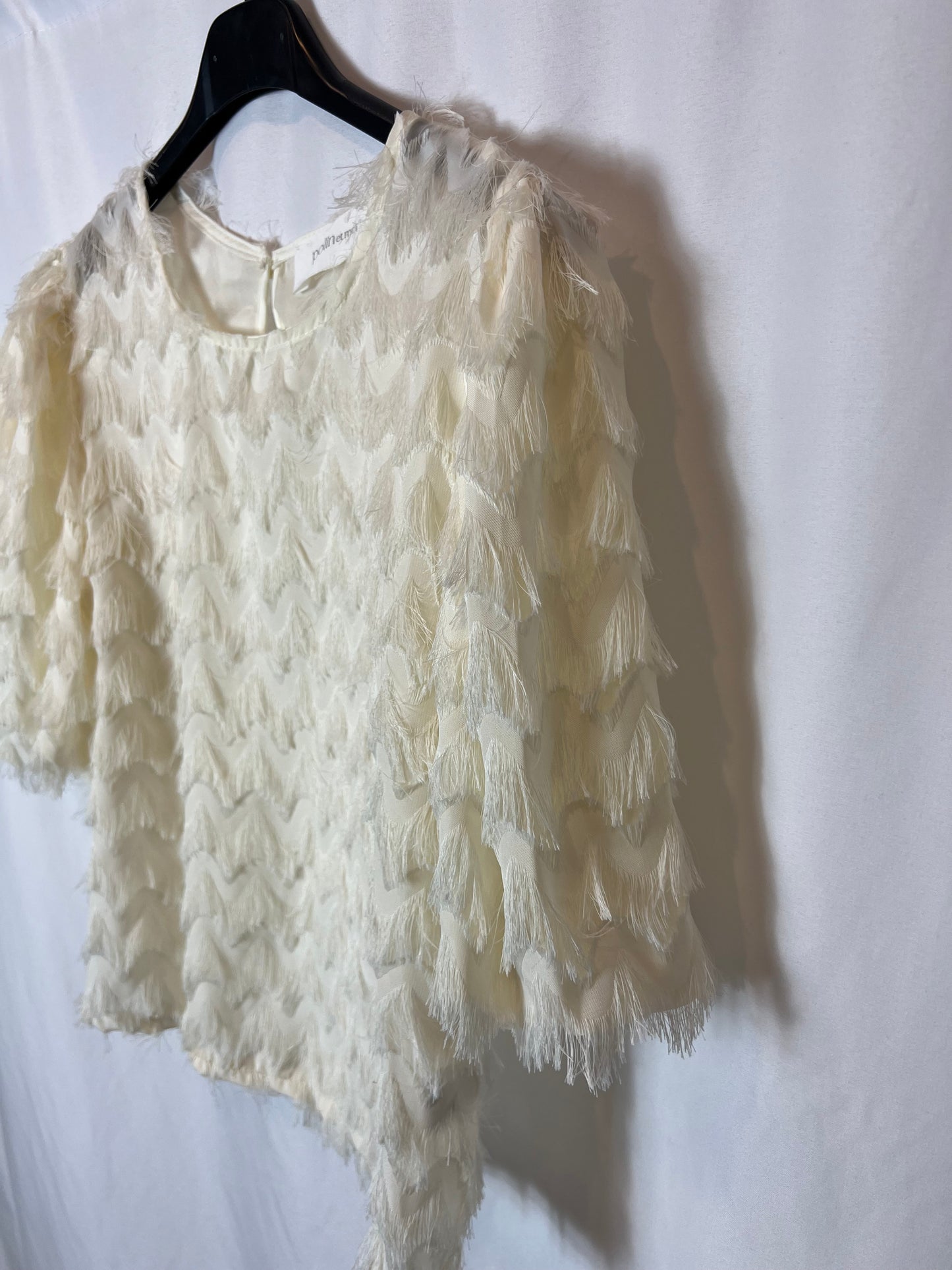 POLIN ET MOI. Beige fringed Ts blouse