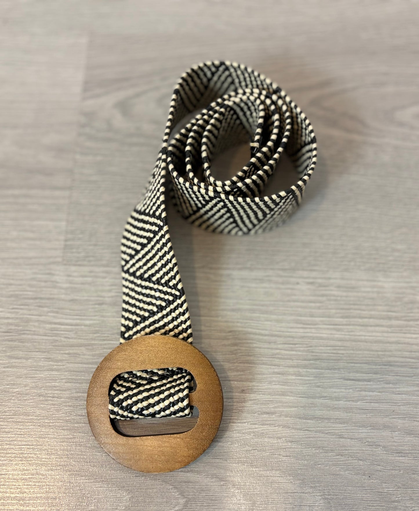 OTRAS. Cinturón elástico zig zag