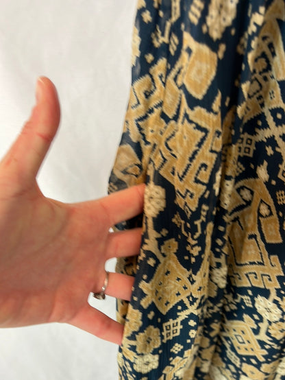 VANESSABRUNO. Long dress with a blue and mustard print. Size 36